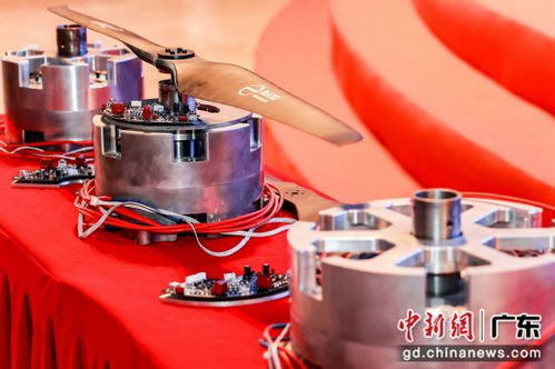 深圳发布新一代无人机电机 重载工业无人机迎来‘更小、更轻、更智能’时代